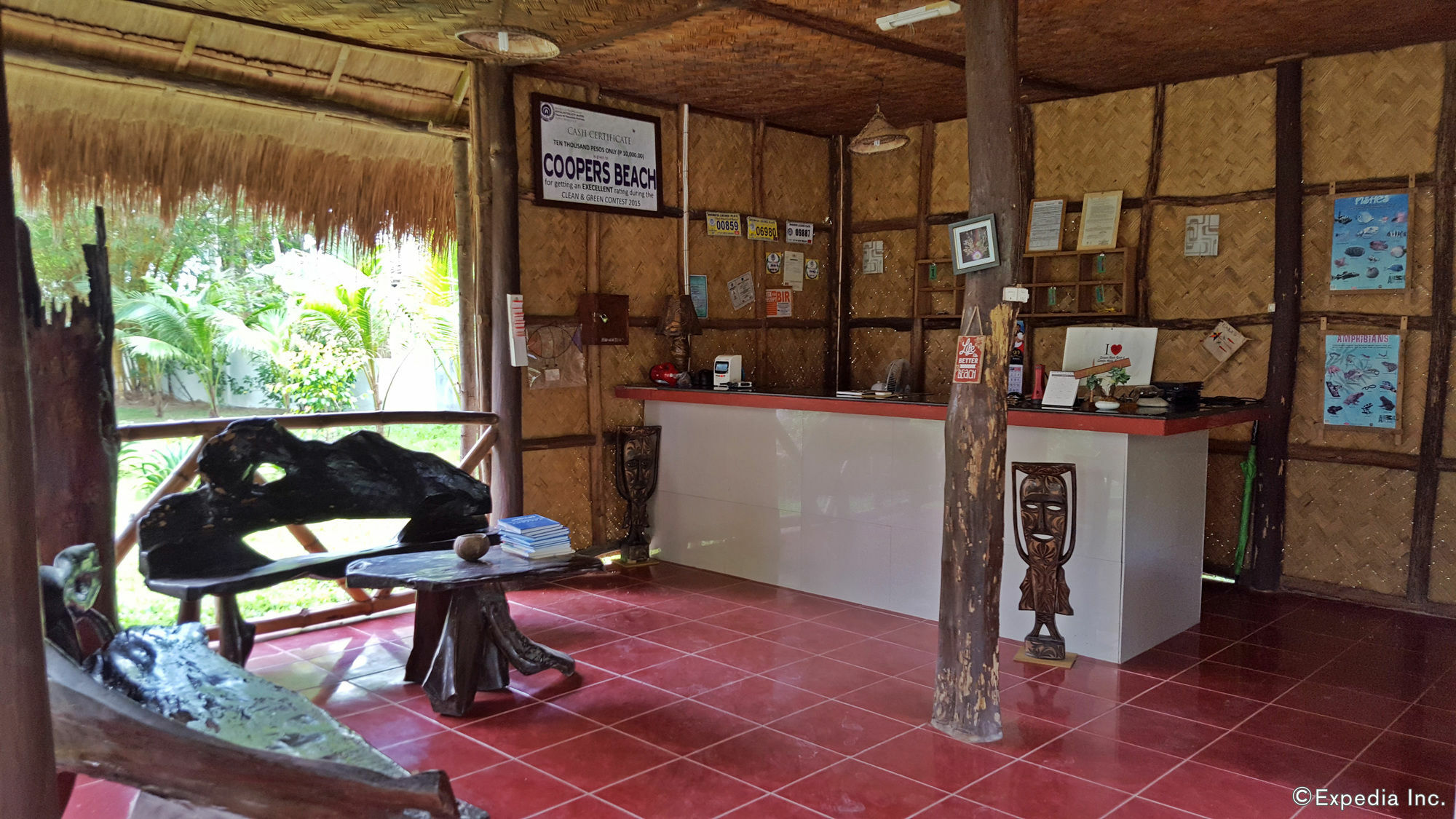 Cooper'S Beach Resort Lucbuan Buitenkant foto